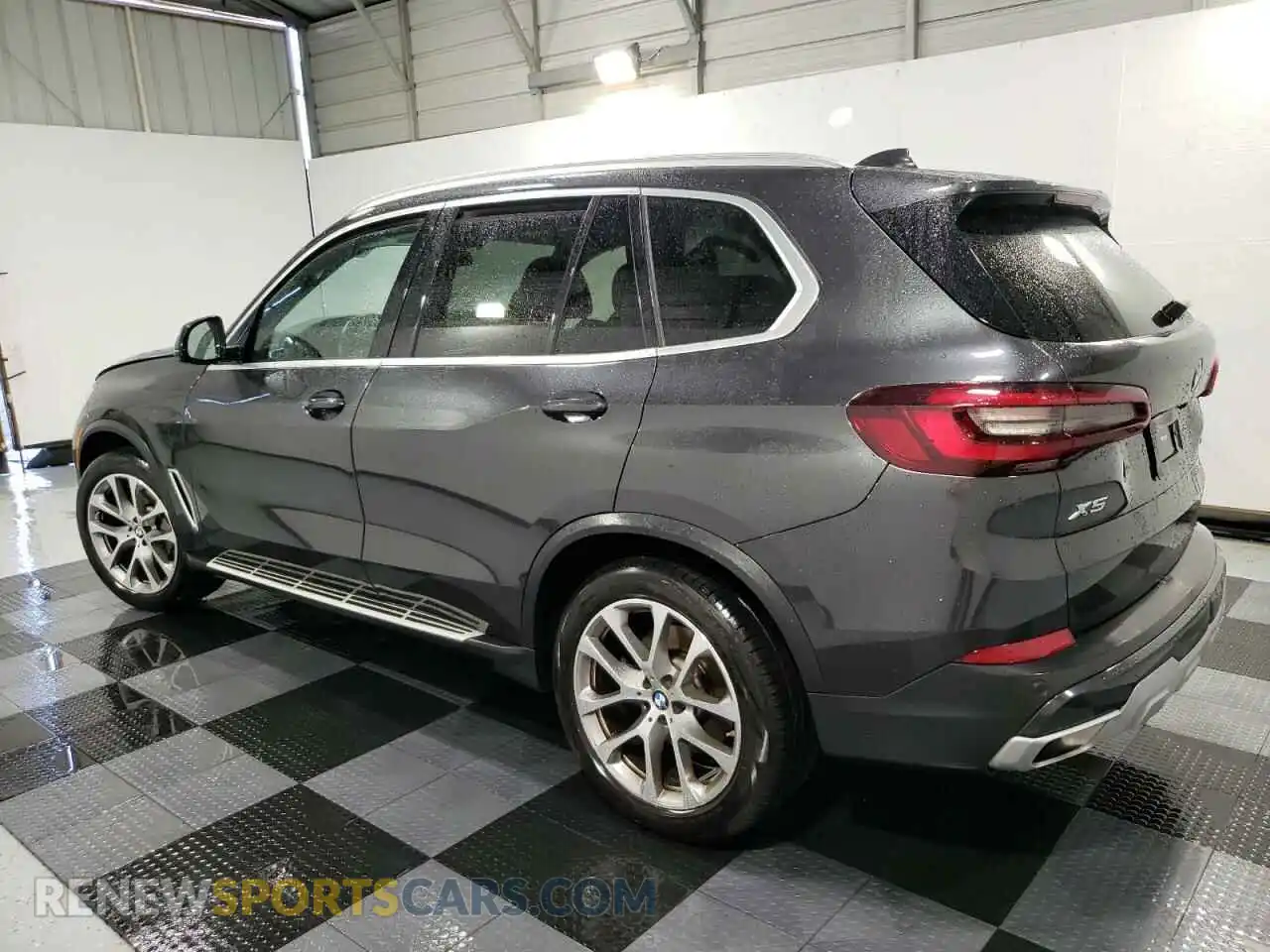 2 Photograph of a damaged car 5UXCR6C0XP9P81924 BMW X5 2023