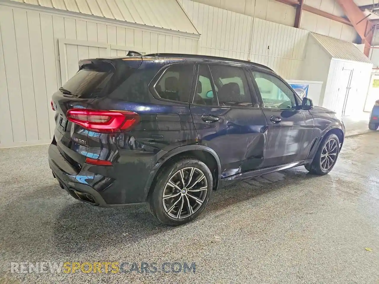3 Photograph of a damaged car 5UXJU4C01P9R91533 BMW X5 2023