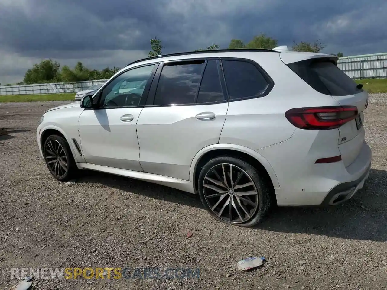 2 fotografías del automóvil dañado 5UXJU4C02P9P54484 BMW X5 2023