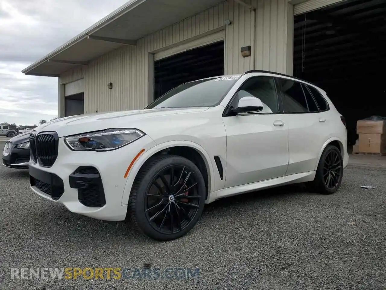 1 Photograph of a damaged car 5UXJU4C03P9P60861 BMW X5 2023