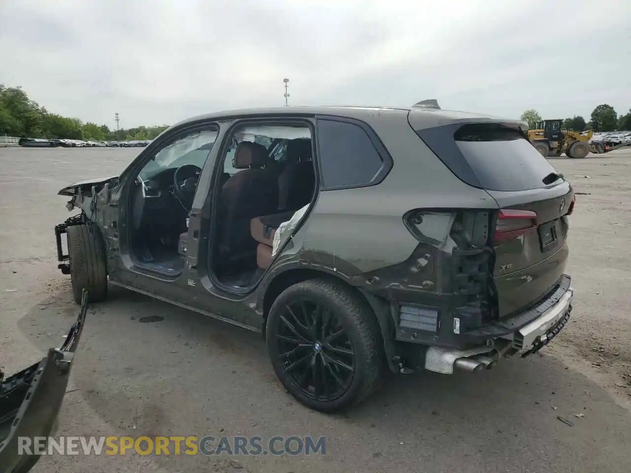 2 fotografías del automóvil dañado 5UXJU4C05P9R84262 BMW X5 2023