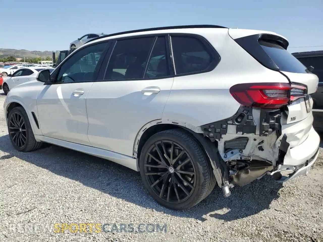 2 Photograph of a damaged car 5UXJU4C06P9N72738 BMW X5 2023