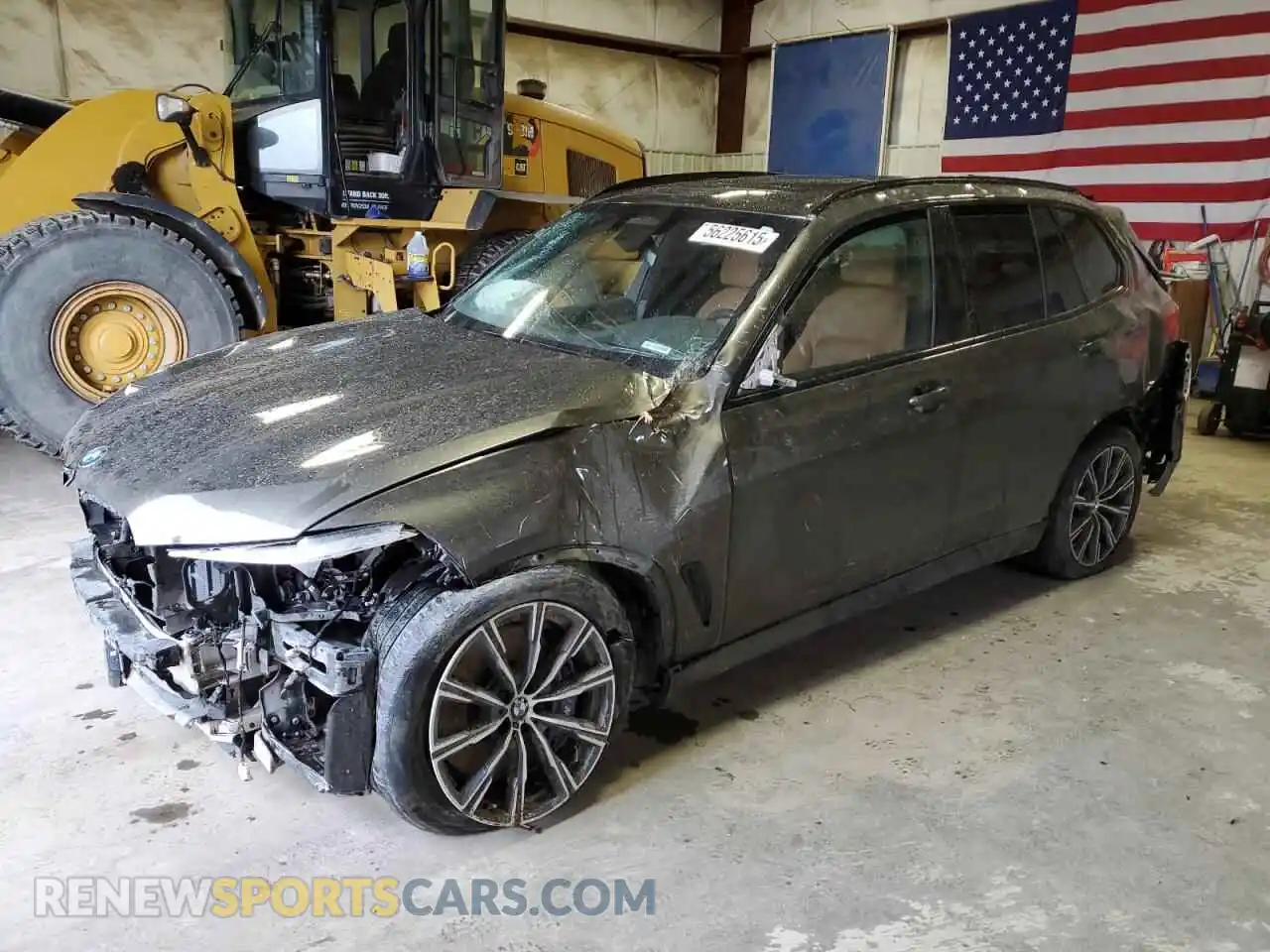 1 Photograph of a damaged car 5UXJU4C07P9P93975 BMW X5 2023