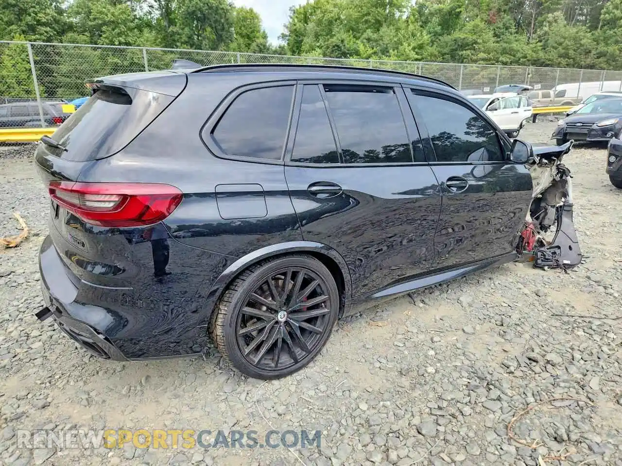 3 Photograph of a damaged car 5UXJU4C08P9N58842 BMW X5 2023