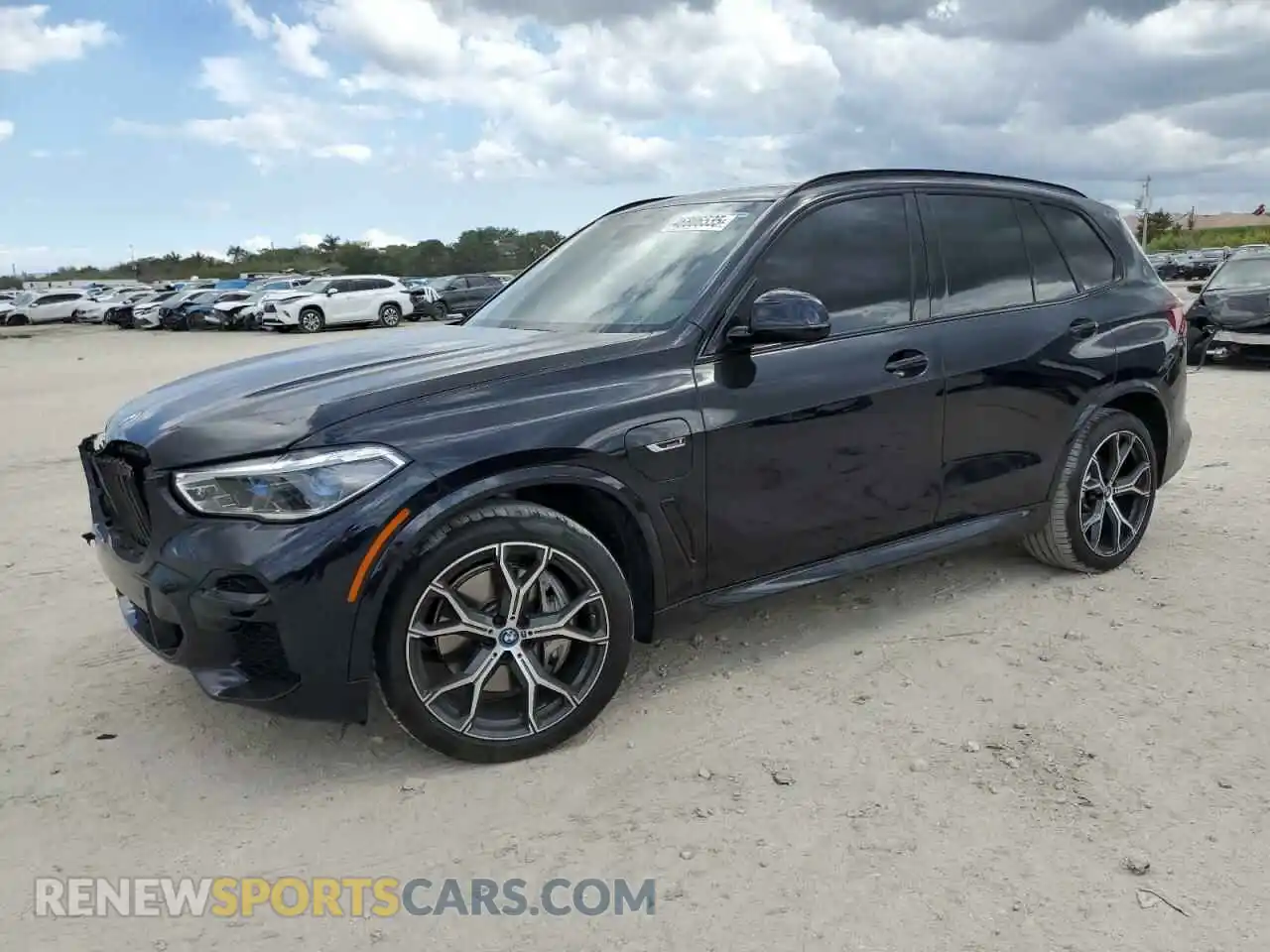 1 Photograph of a damaged car 5UXTA6C03P9N68546 BMW X5 2023
