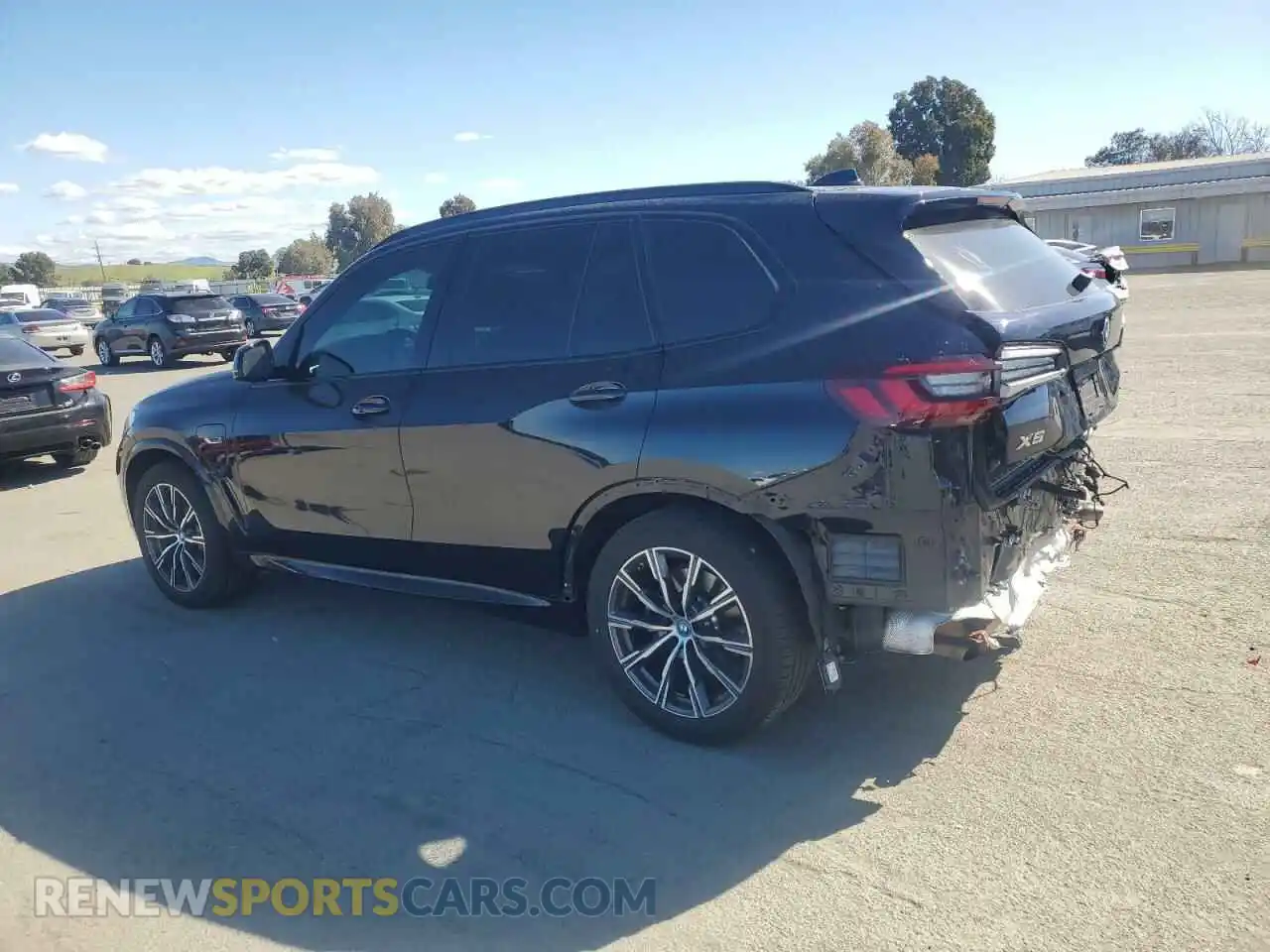 2 Photograph of a damaged car 5UXTA6C03P9P44673 BMW X5 2023