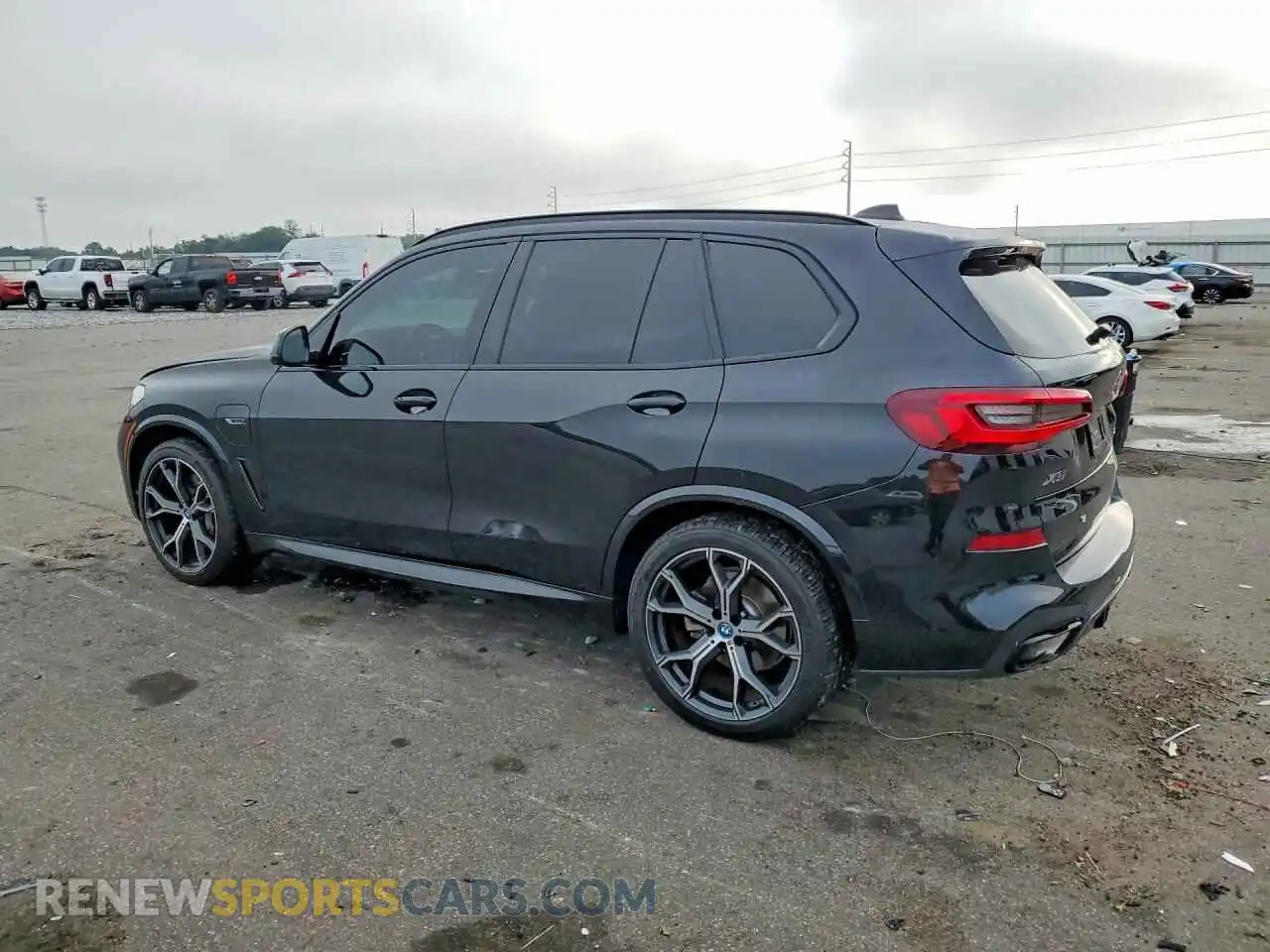 2 Photograph of a damaged car 5UXTA6C04P9P33603 BMW X5 2023