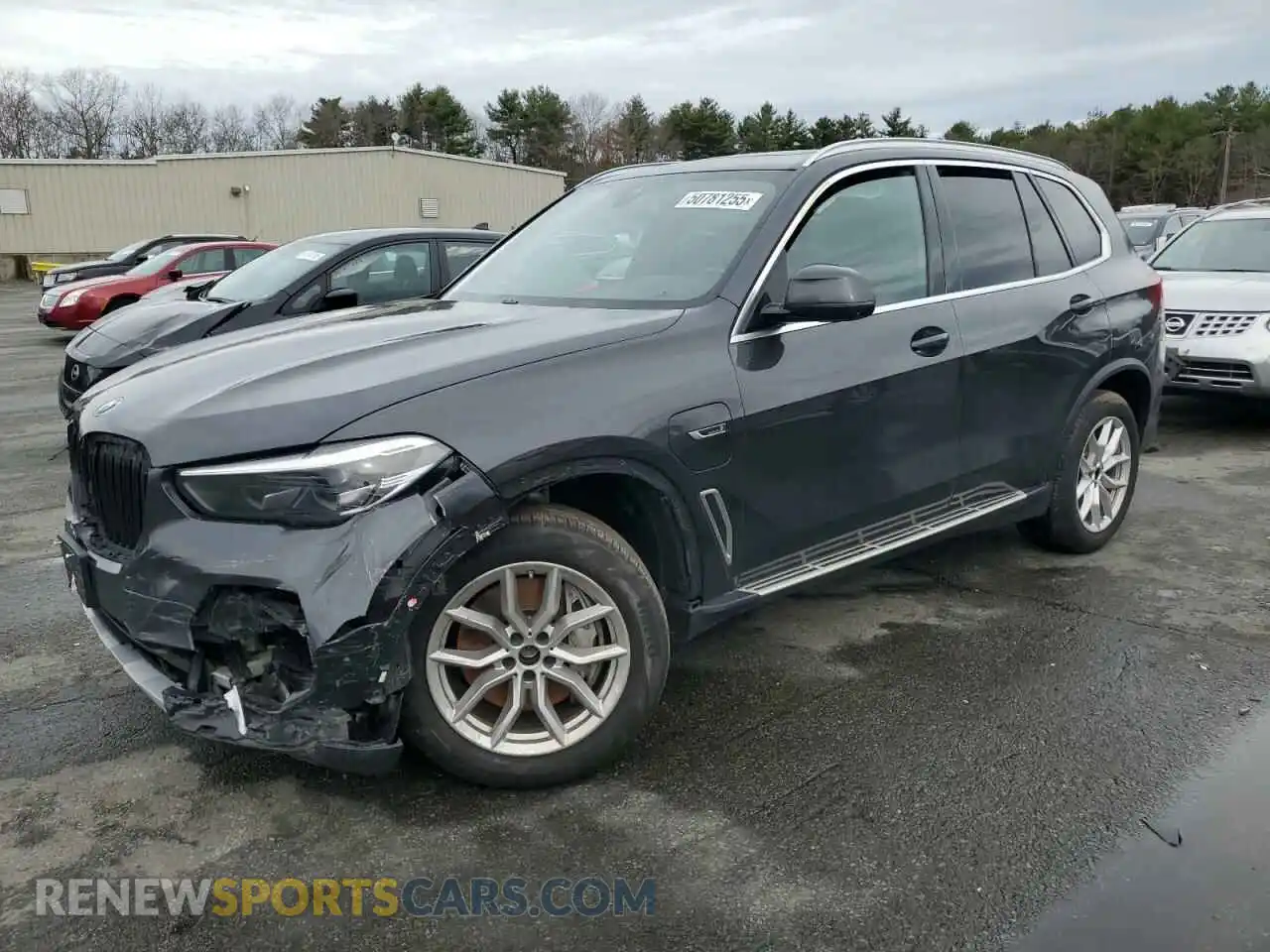 1 Photograph of a damaged car 5UXTA6C07P9P28217 BMW X5 2023