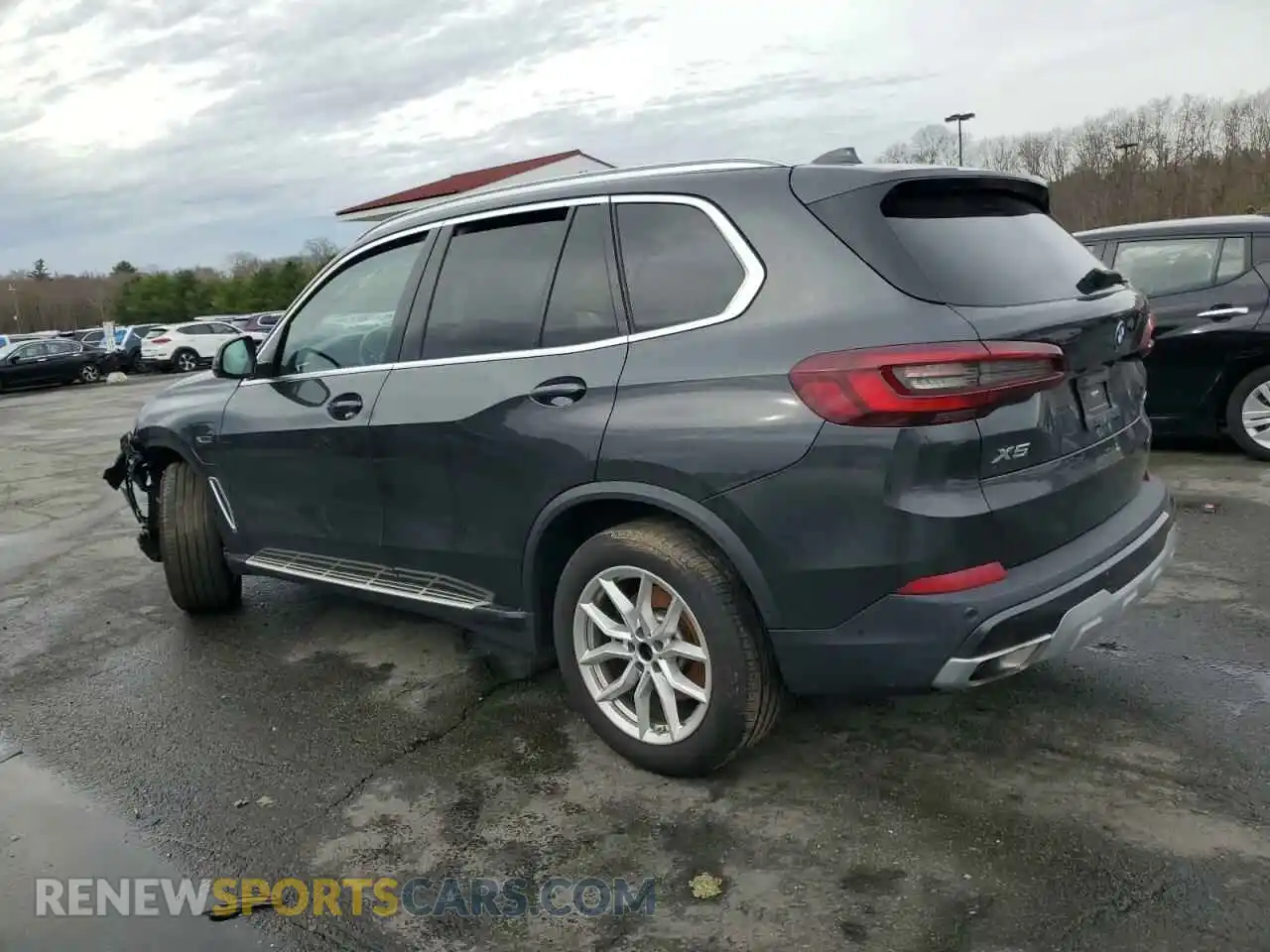 2 Photograph of a damaged car 5UXTA6C07P9P28217 BMW X5 2023