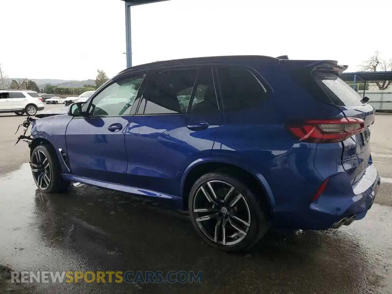 2 Photograph of a damaged car 5YMJU0C08P9R37020 BMW X5 2023