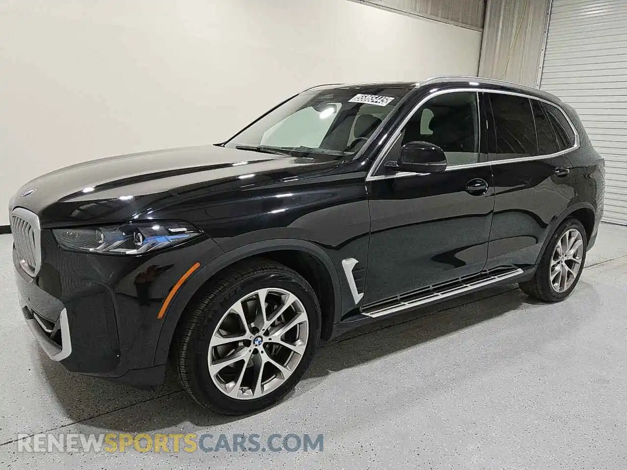 1 Photograph of a damaged car 5UX13EU02R9T69291 BMW X5 2024
