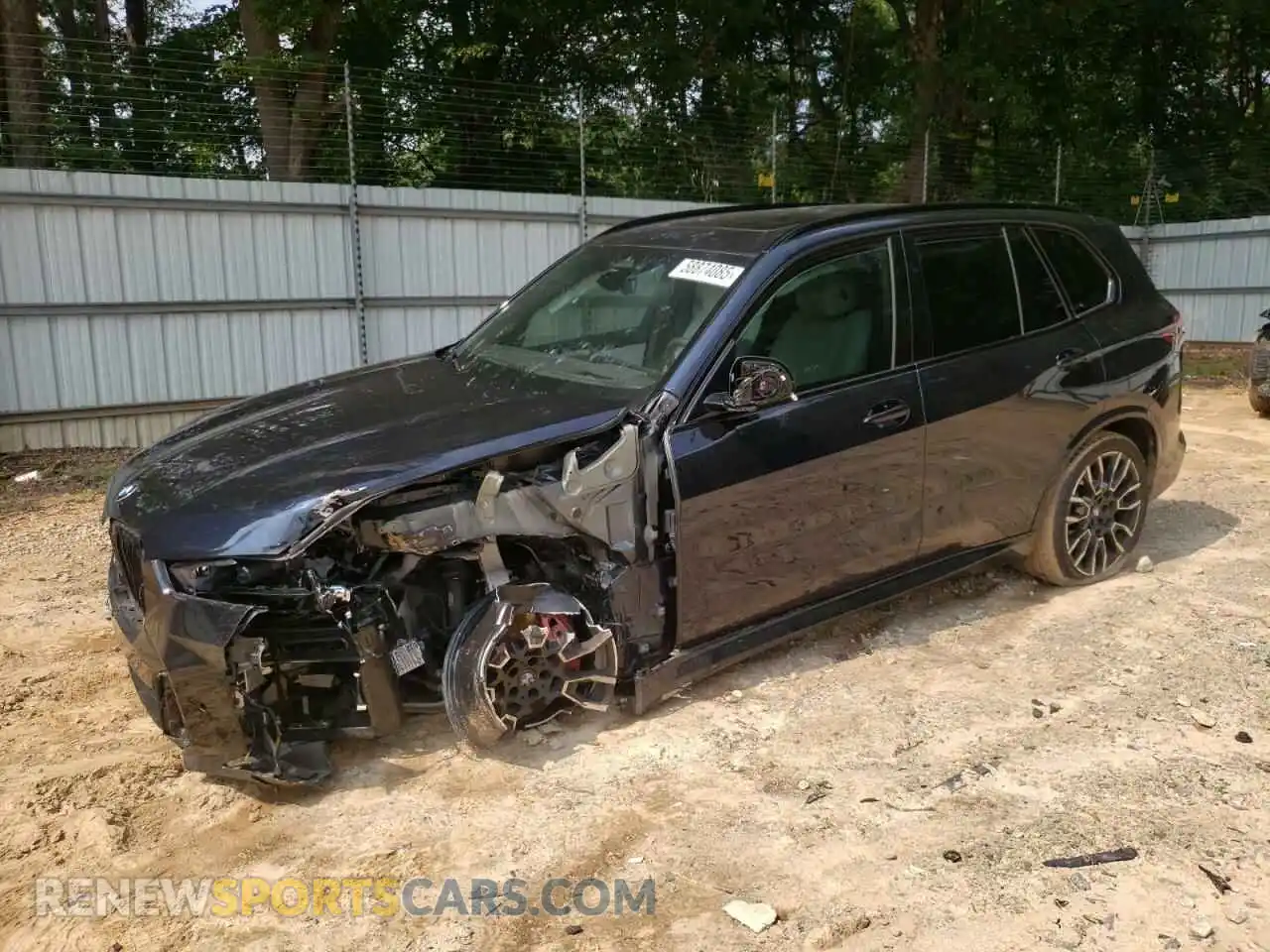 1 Photograph of a damaged car 5UX13EU06R9S49686 BMW X5 2024