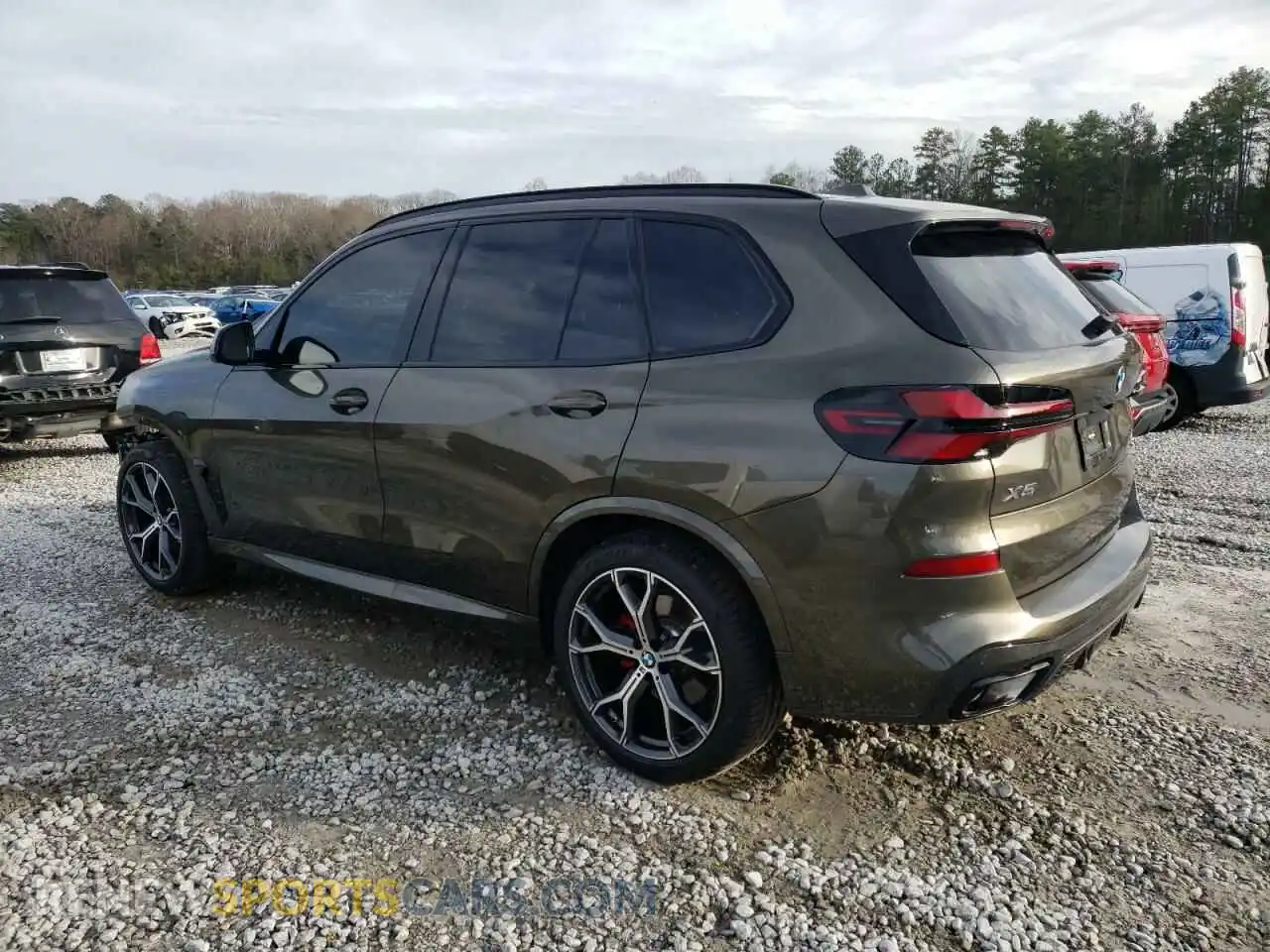 2 Photograph of a damaged car 5UX13EU07R9S48921 BMW X5 2024