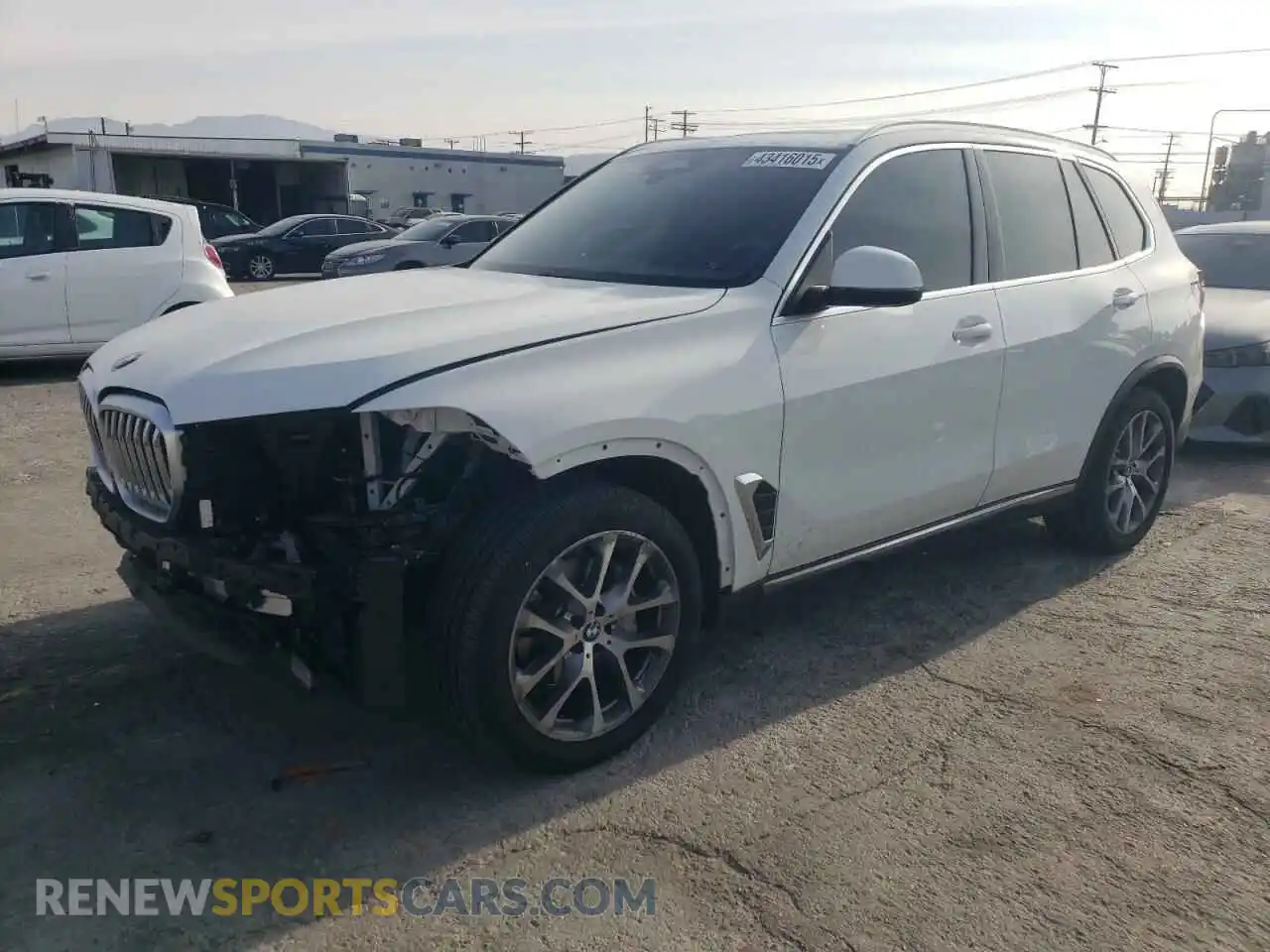 1 Photograph of a damaged car 5UX13EU07R9S70689 BMW X5 2024