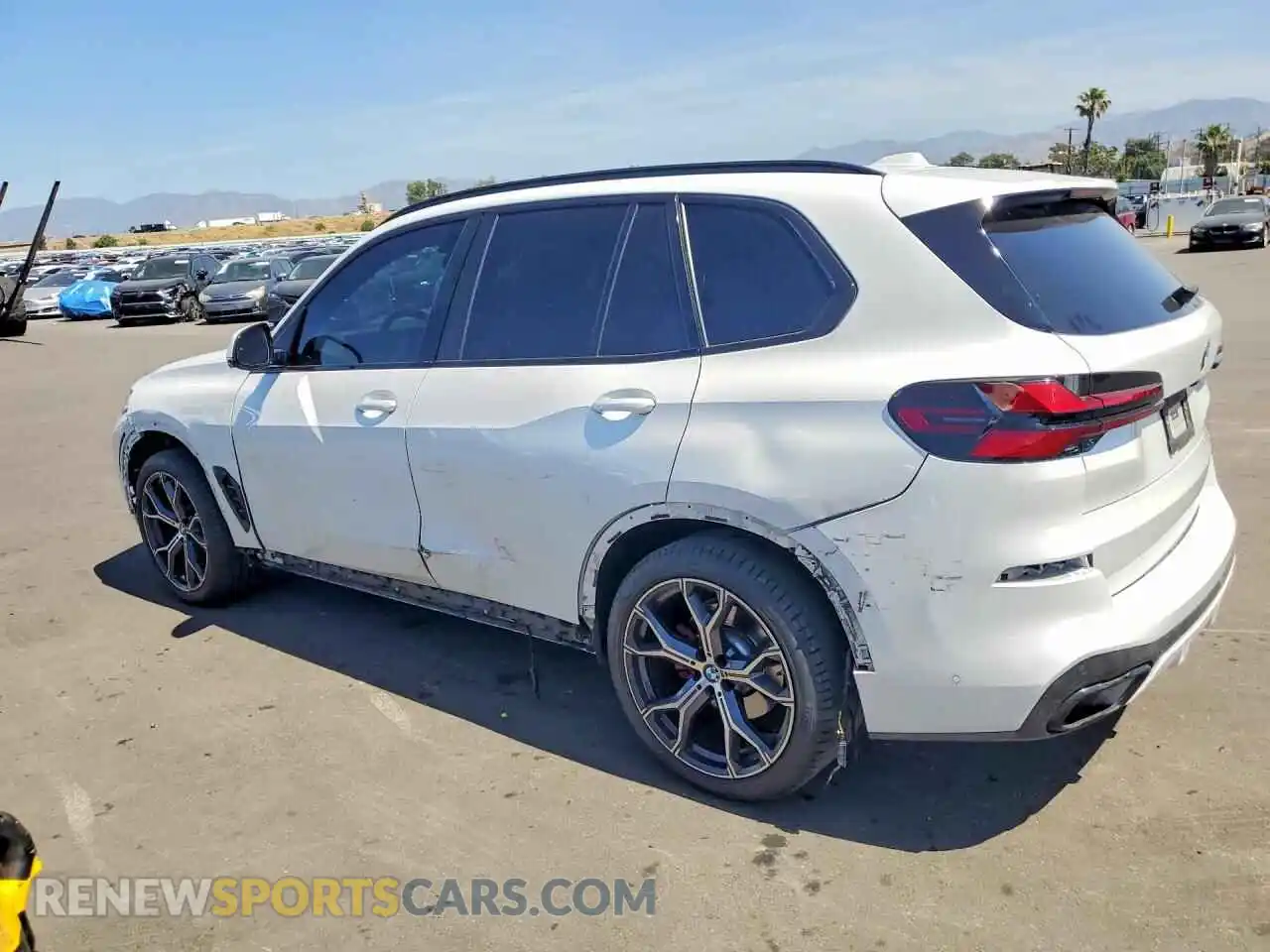 2 Photograph of a damaged car 5UX13EU07R9T85969 BMW X5 2024