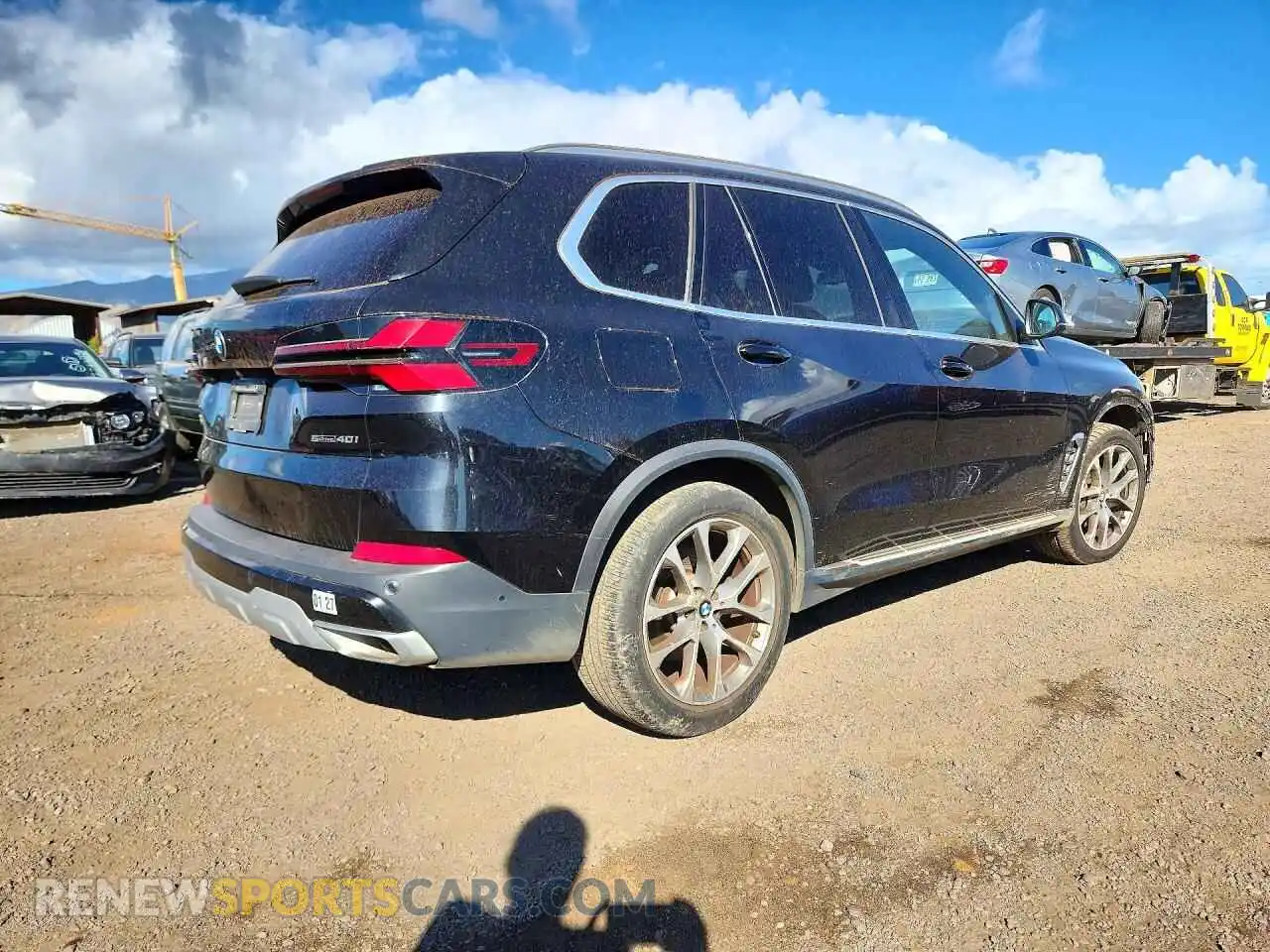 3 Photograph of a damaged car 5UX13EU07R9U18629 BMW X5 2024