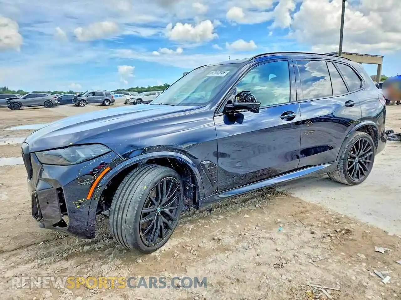 1 Фотография поврежденного автомобиля 5UX13EU08R9V64344 BMW X5 2024