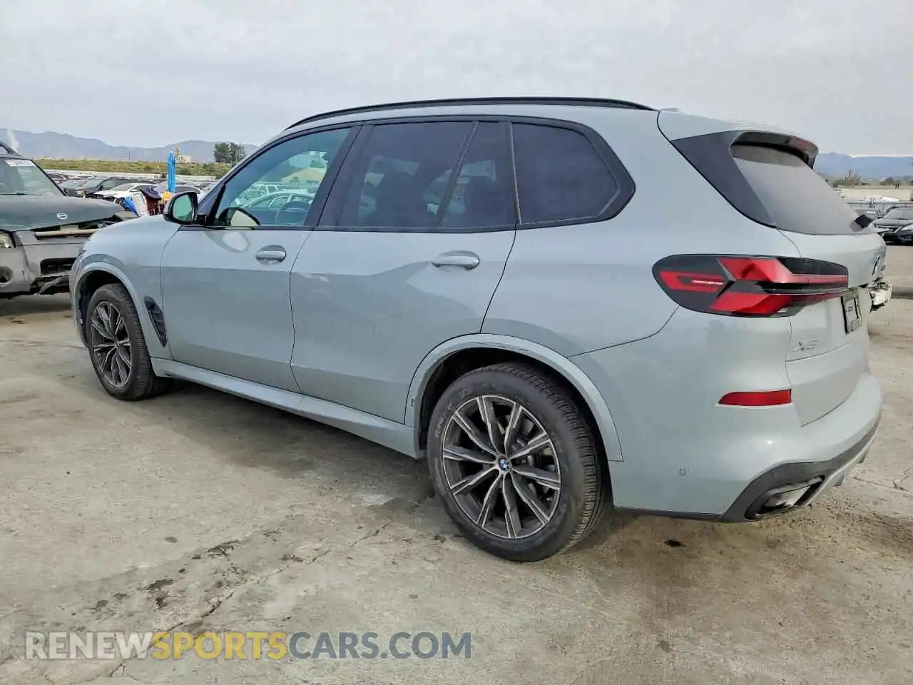 2 Photograph of a damaged car 5UX13EU0XR9T45532 BMW X5 2024