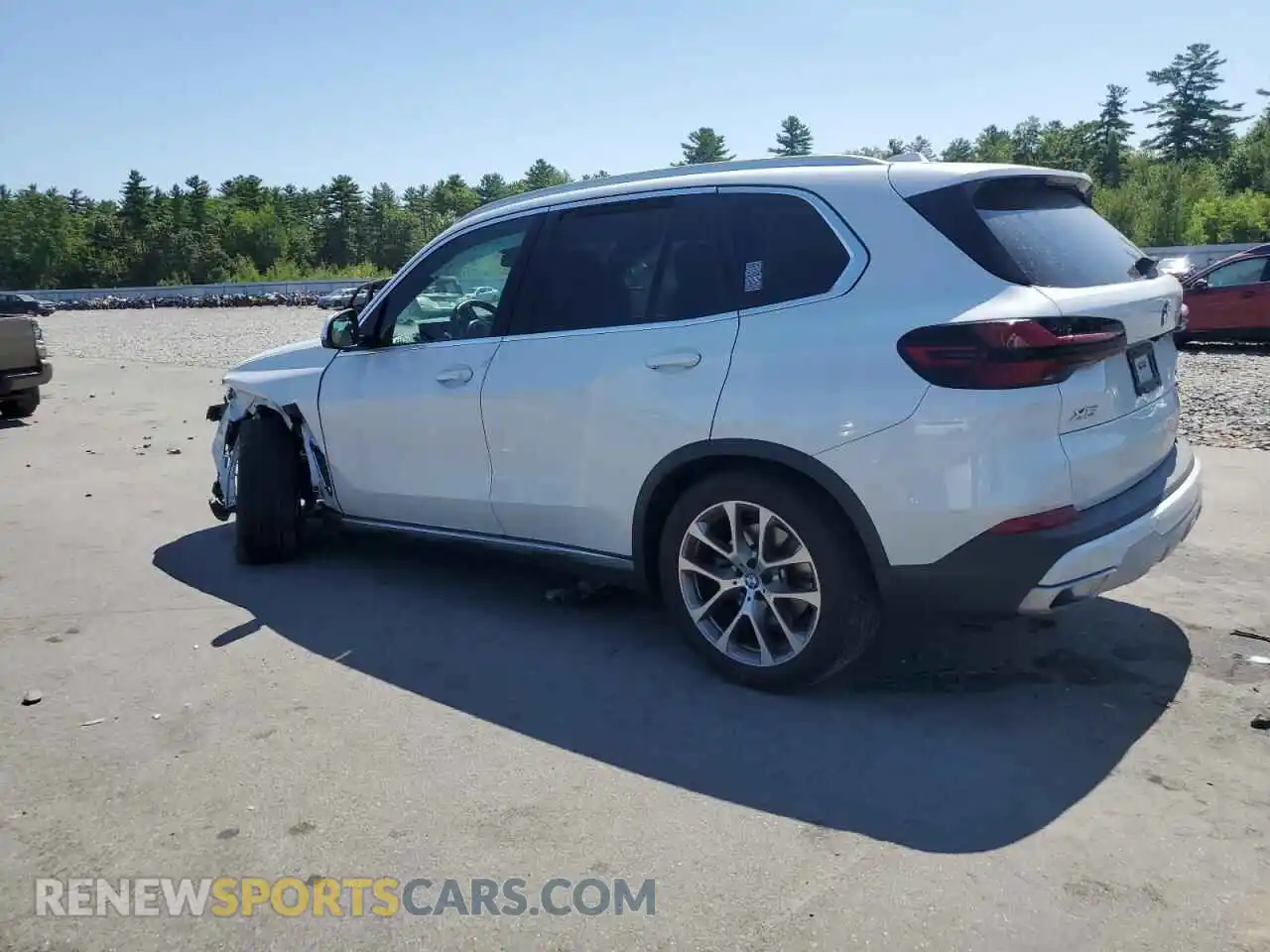 2 Photograph of a damaged car 5UX23EU00R9S27249 BMW X5 2024