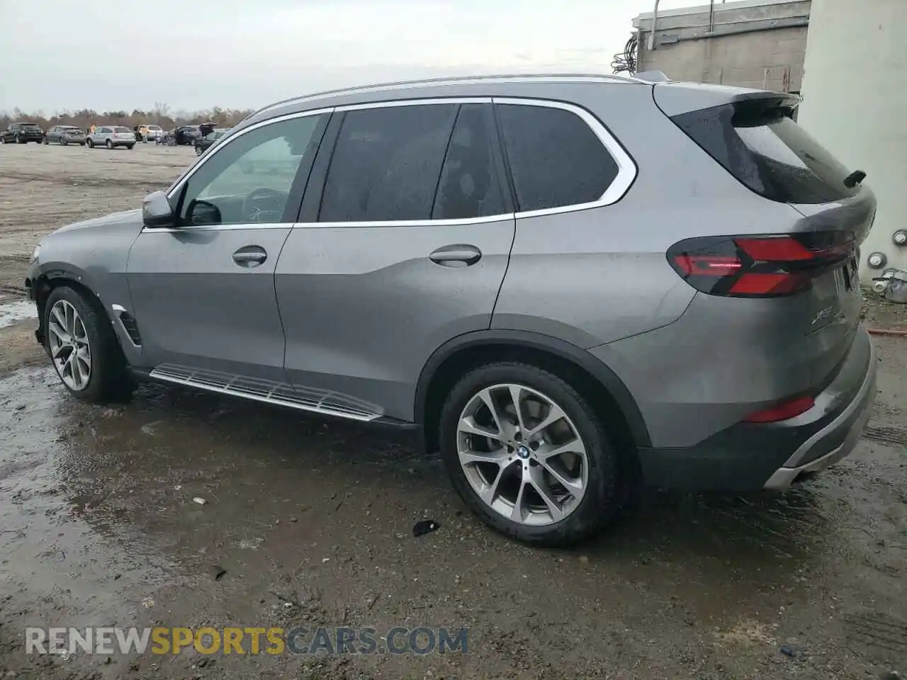 2 Фотография поврежденного автомобиля 5UX23EU00R9V08550 BMW X5 2024