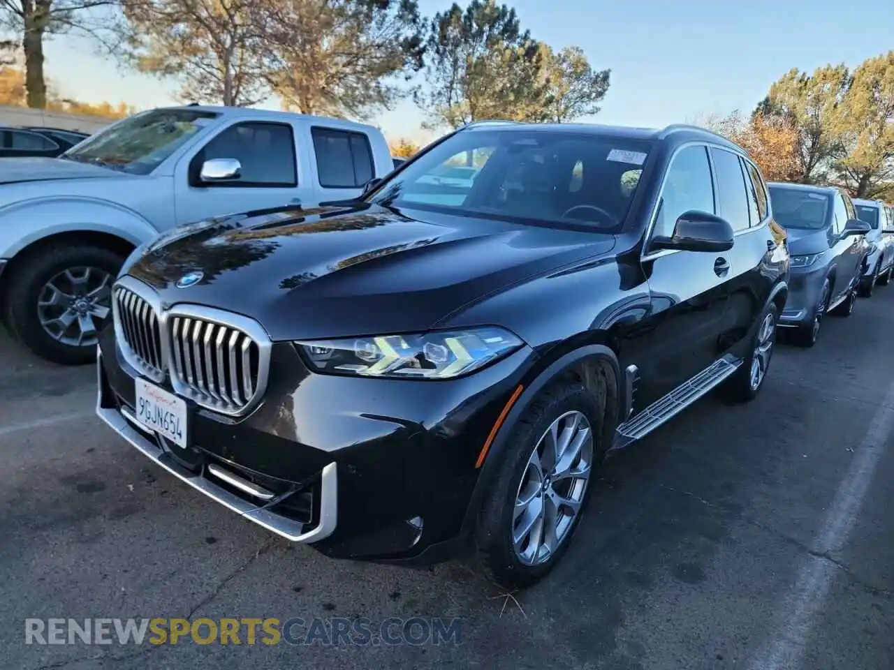 2 Photograph of a damaged car 5UX23EU01R9S53200 BMW X5 2024