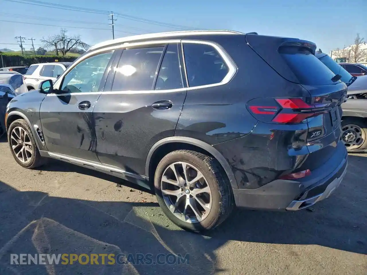 2 Photograph of a damaged car 5UX23EU01R9V44487 BMW X5 2024