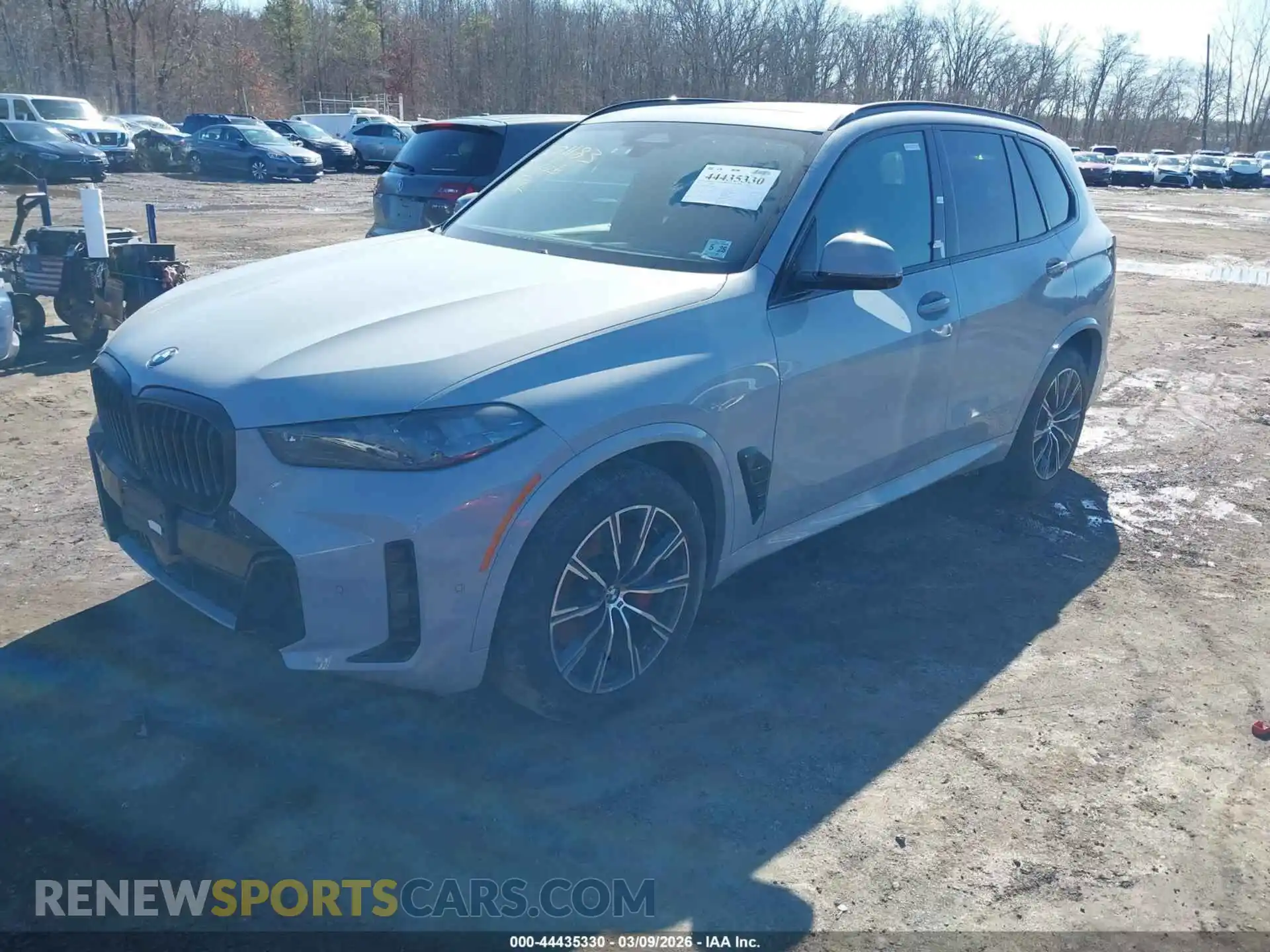 2 Photograph of a damaged car 5UX23EU02R9S66490 BMW X5 2024