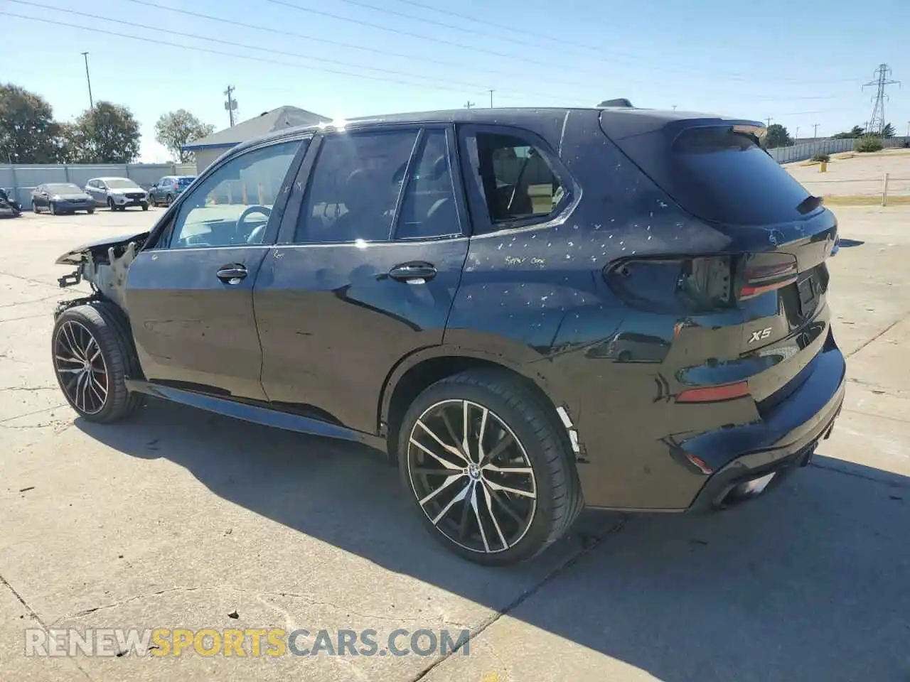 2 Photograph of a damaged car 5UX23EU02R9T61146 BMW X5 2024