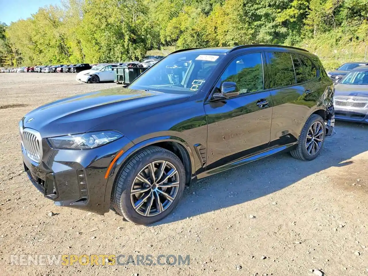 1 Photograph of a damaged car 5UX23EU02R9T66976 BMW X5 2024