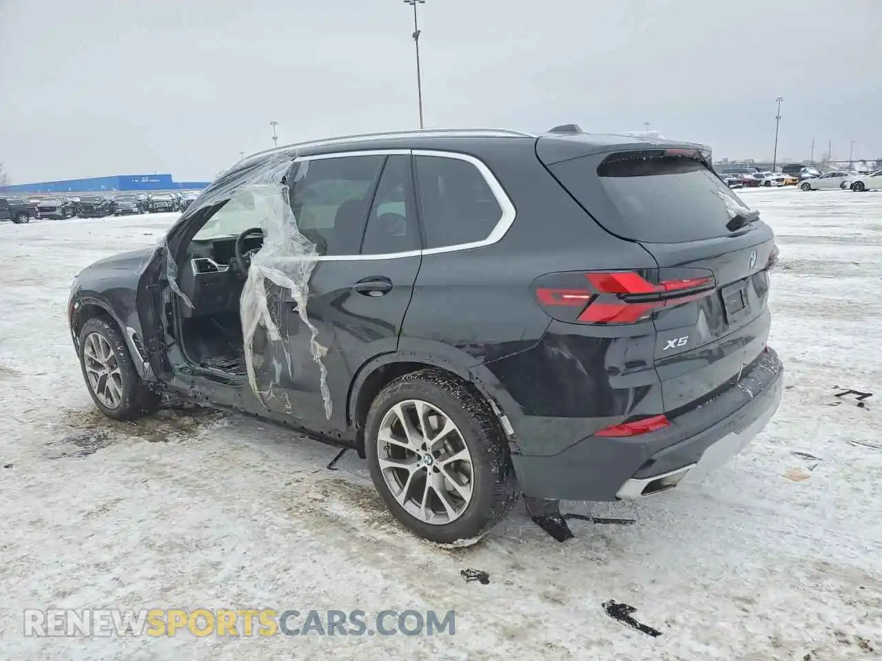 2 Photograph of a damaged car 5UX23EU02R9V32428 BMW X5 2024