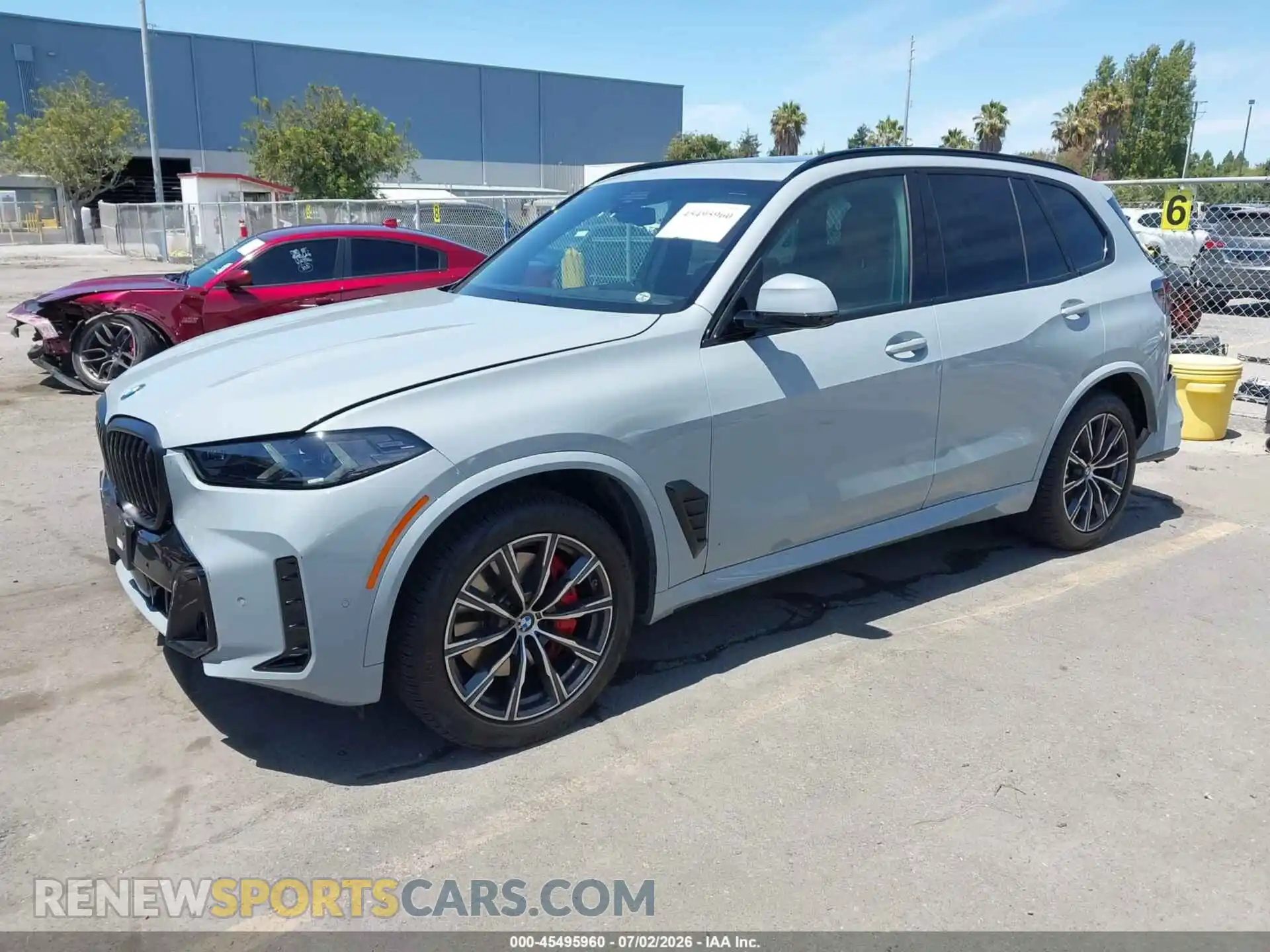 2 Photograph of a damaged car 5UX23EU04R9V23410 BMW X5 2024
