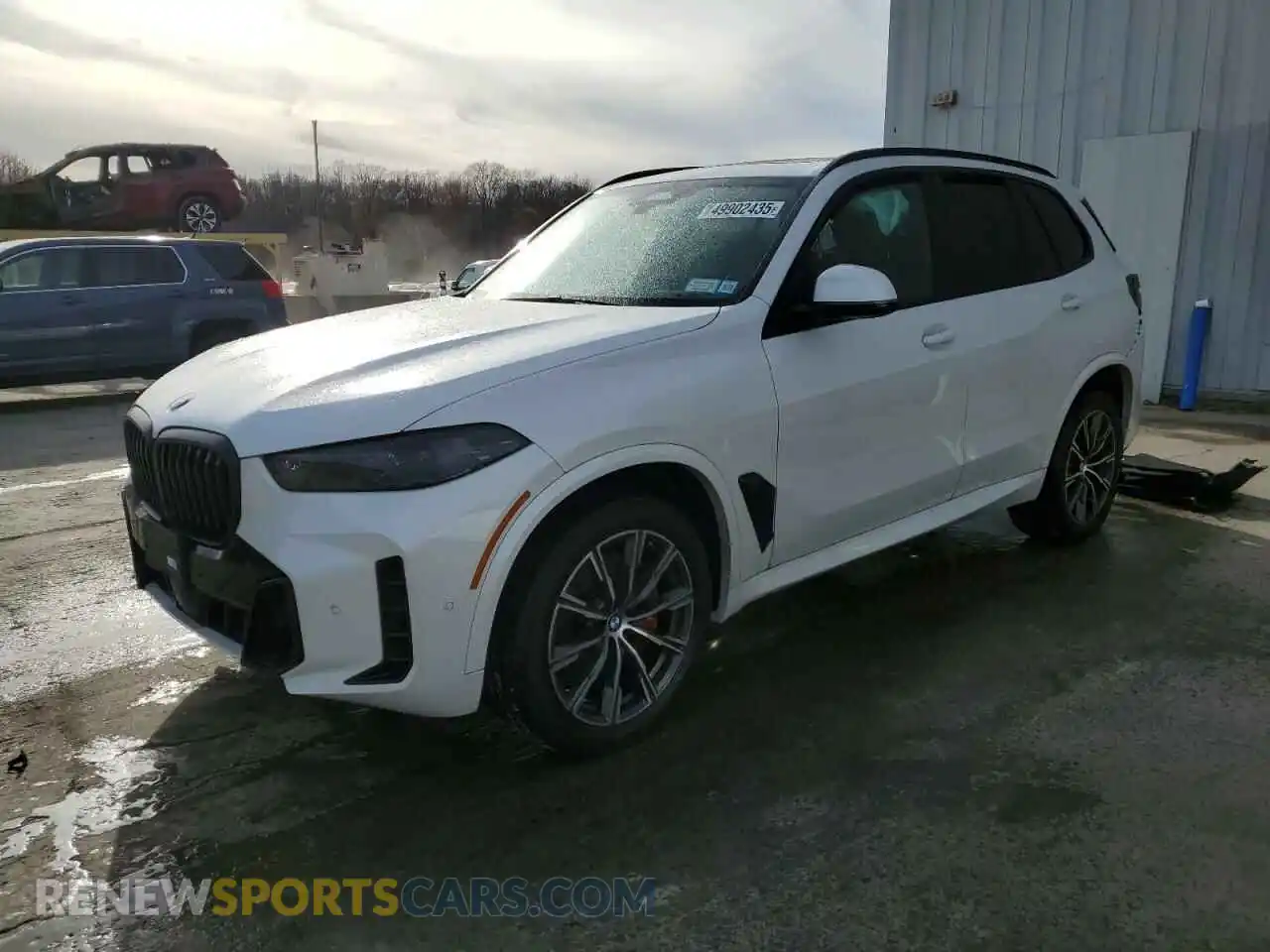 1 Photograph of a damaged car 5UX23EU05R9U48829 BMW X5 2024