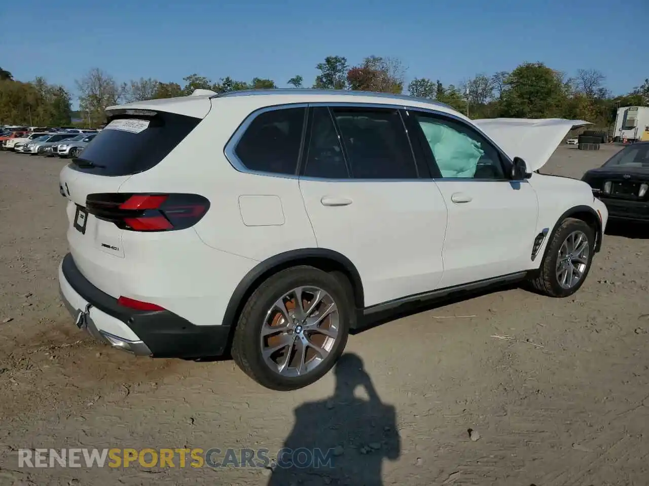3 Photograph of a damaged car 5UX23EU06R9V32965 BMW X5 2024