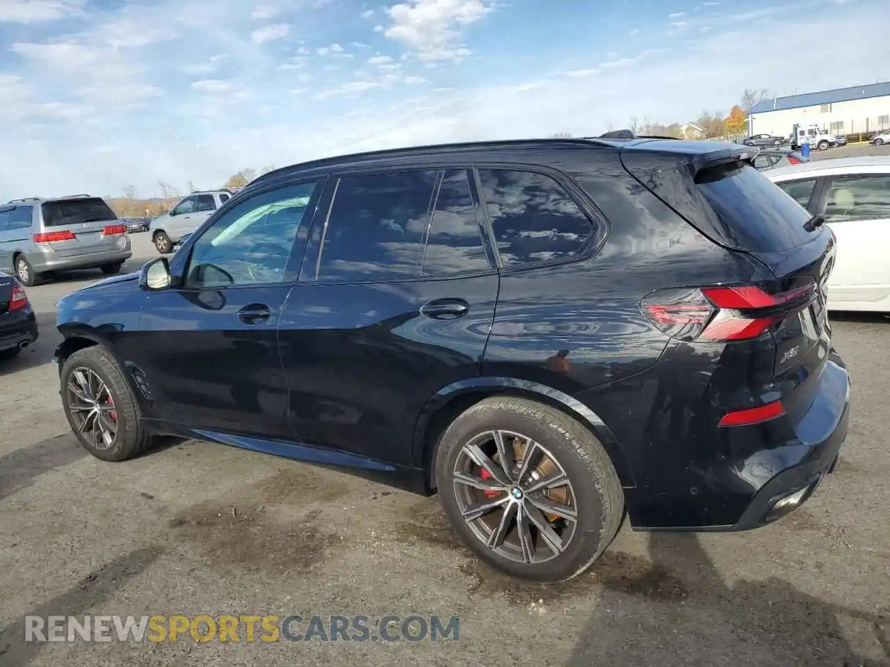 2 Photograph of a damaged car 5UX23EU07R9T11617 BMW X5 2024