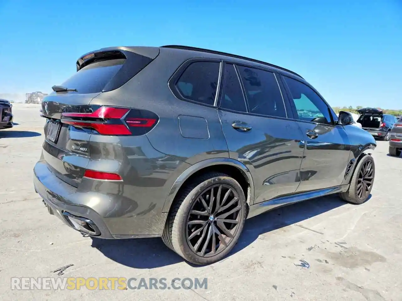 3 Photograph of a damaged car 5UX23EU07R9T52815 BMW X5 2024
