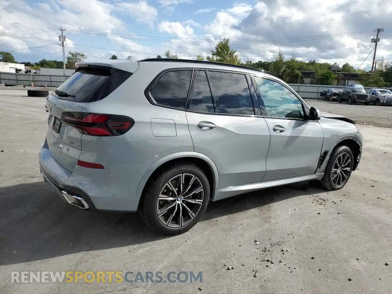 3 Photograph of a damaged car 5UX23EU07R9V52223 BMW X5 2024