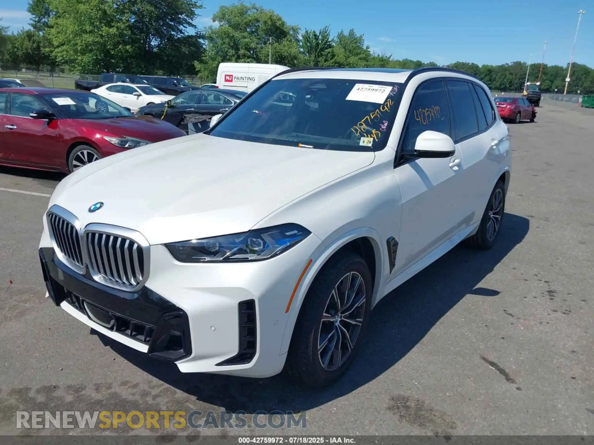 2 Photograph of a damaged car 5UX23EU08R9T61572 BMW X5 2024