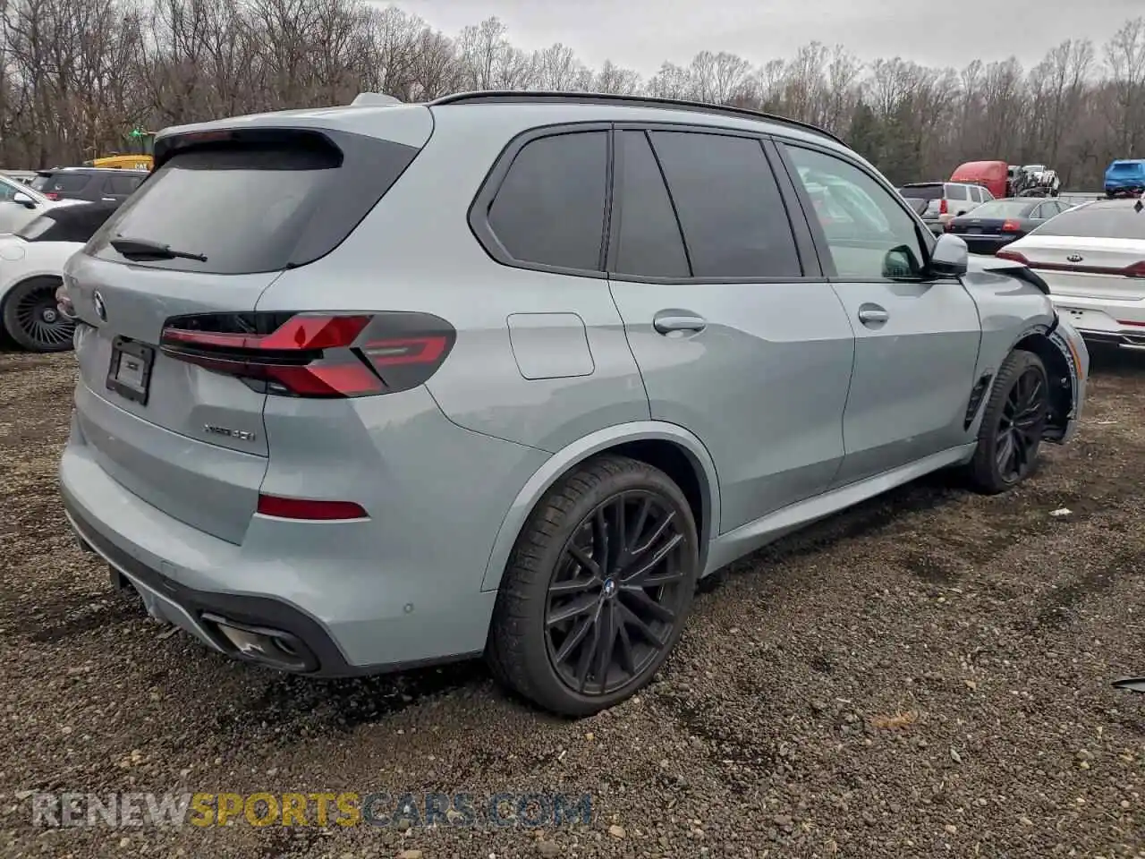 3 Photograph of a damaged car 5UX23EU08R9V83867 BMW X5 2024
