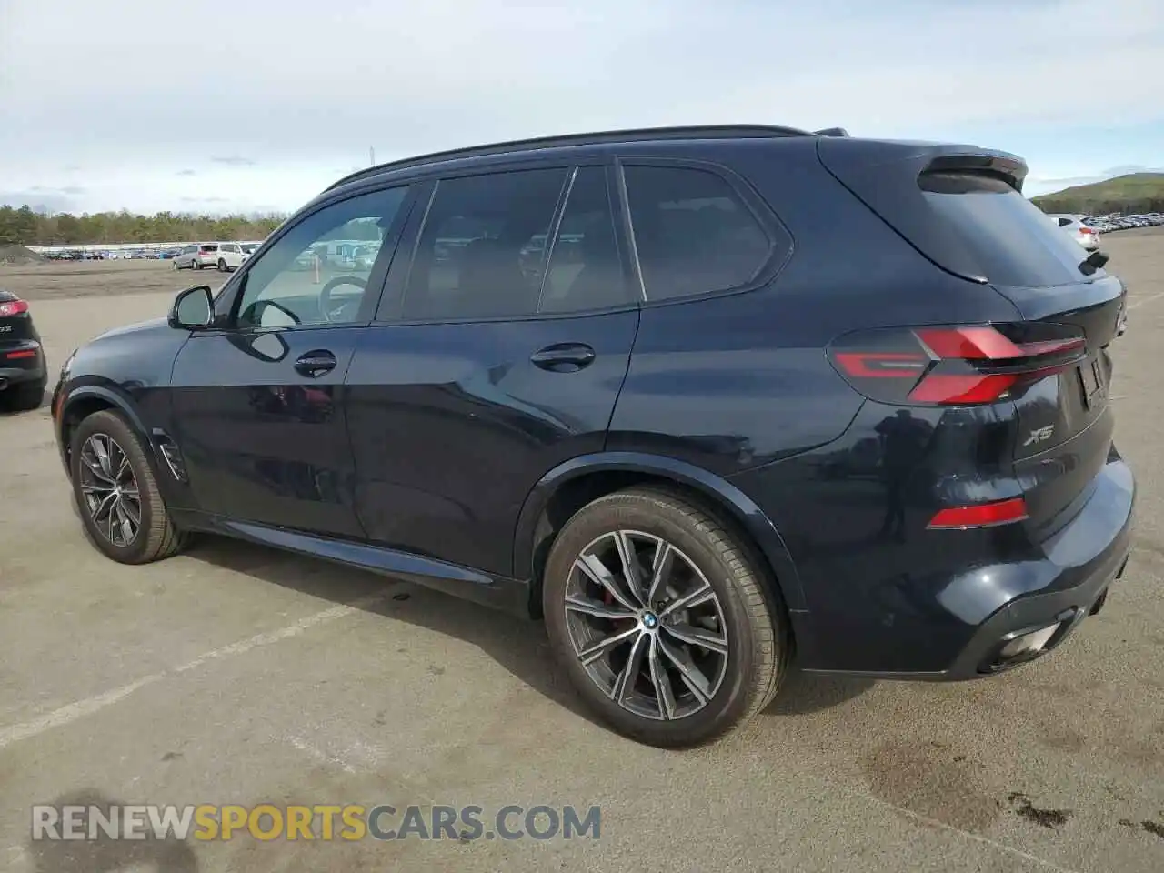 2 Photograph of a damaged car 5UX23EU09R9S17979 BMW X5 2024