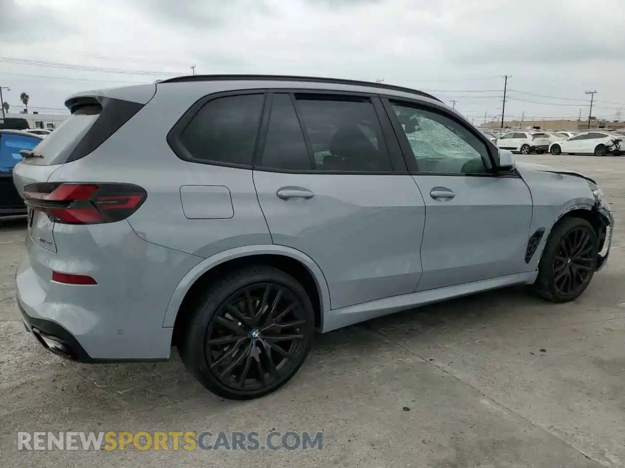 3 Photograph of a damaged car 5UX23EU09R9V79178 BMW X5 2024