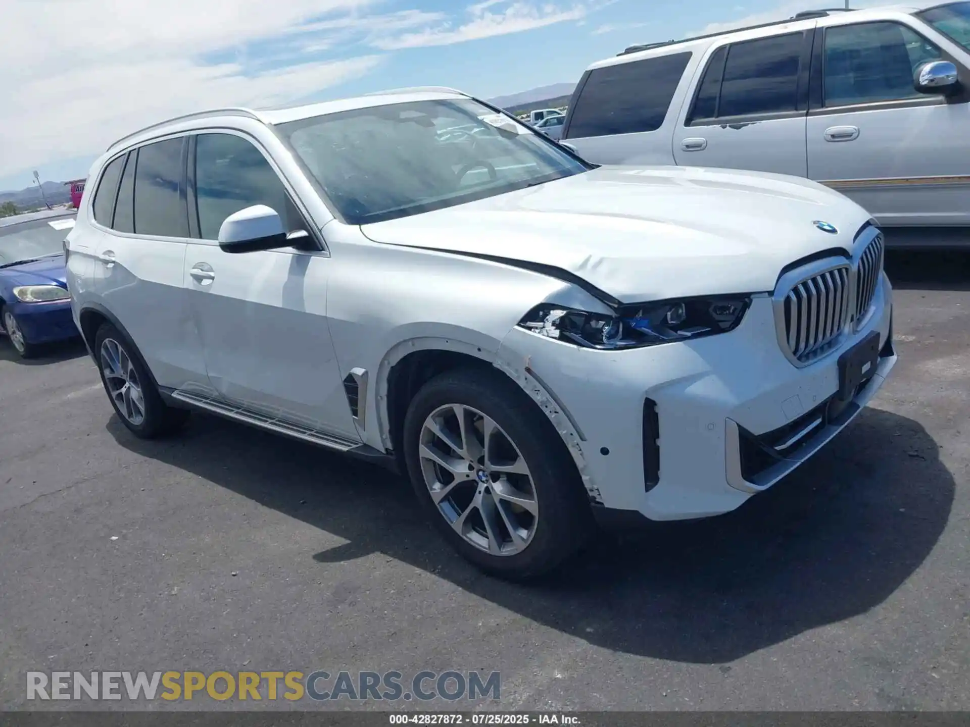 1 Photograph of a damaged car 5UX23EU0XR9T41887 BMW X5 2024