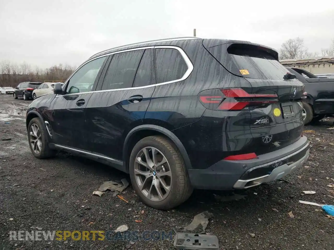 2 fotografías del automóvil dañado 5UX23EU0XR9U56117 BMW X5 2024