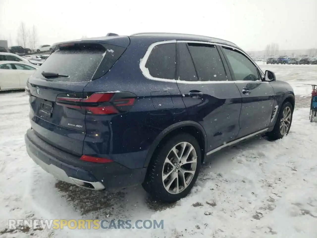 3 Photograph of a damaged car 5UX23EU0XR9V55309 BMW X5 2024