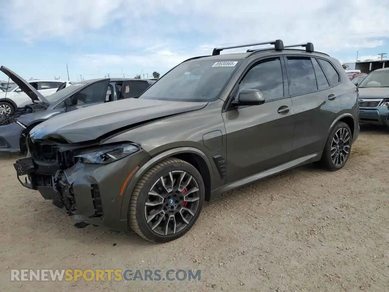 1 Фотография поврежденного автомобиля 5UX43EU02R9T18211 BMW X5 2024