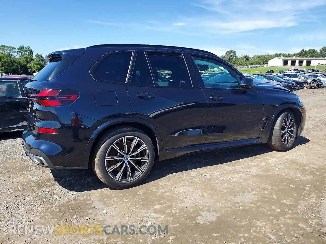 3 fotografías del automóvil dañado 5UX43EU09R9S67032 BMW X5 2024