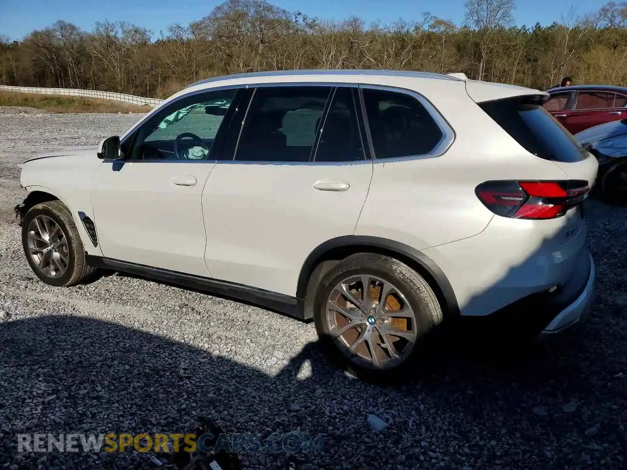 2 Photograph of a damaged car 5UX13EU00S9X82963 BMW X5 2025