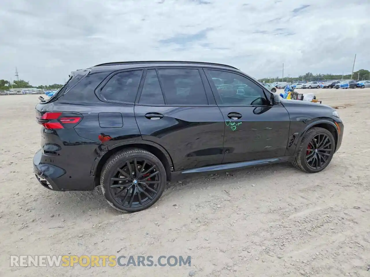 3 fotografías del automóvil dañado 5UX13EU06S9005722 BMW X5 2025