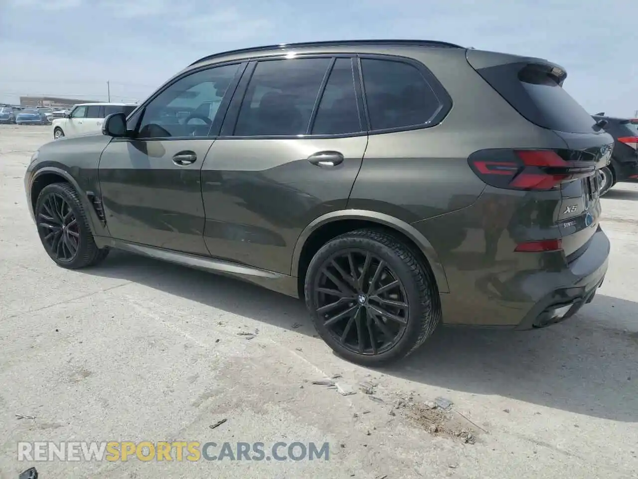 2 Фотография поврежденного автомобиля 5UX13EU07S9Z06159 BMW X5 2025