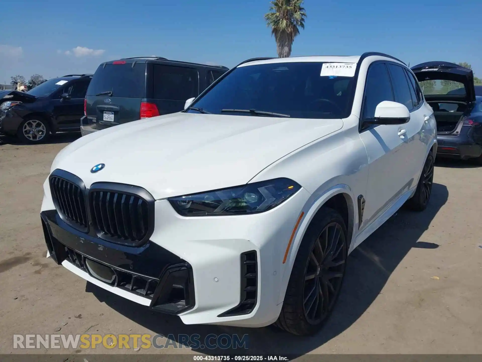 2 Фотография поврежденного автомобиля 5UX13EU0XS9Z77369 BMW X5 2025