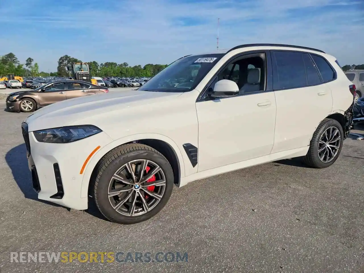 1 Photograph of a damaged car 5UX23EU00S9X63706 BMW X5 2025